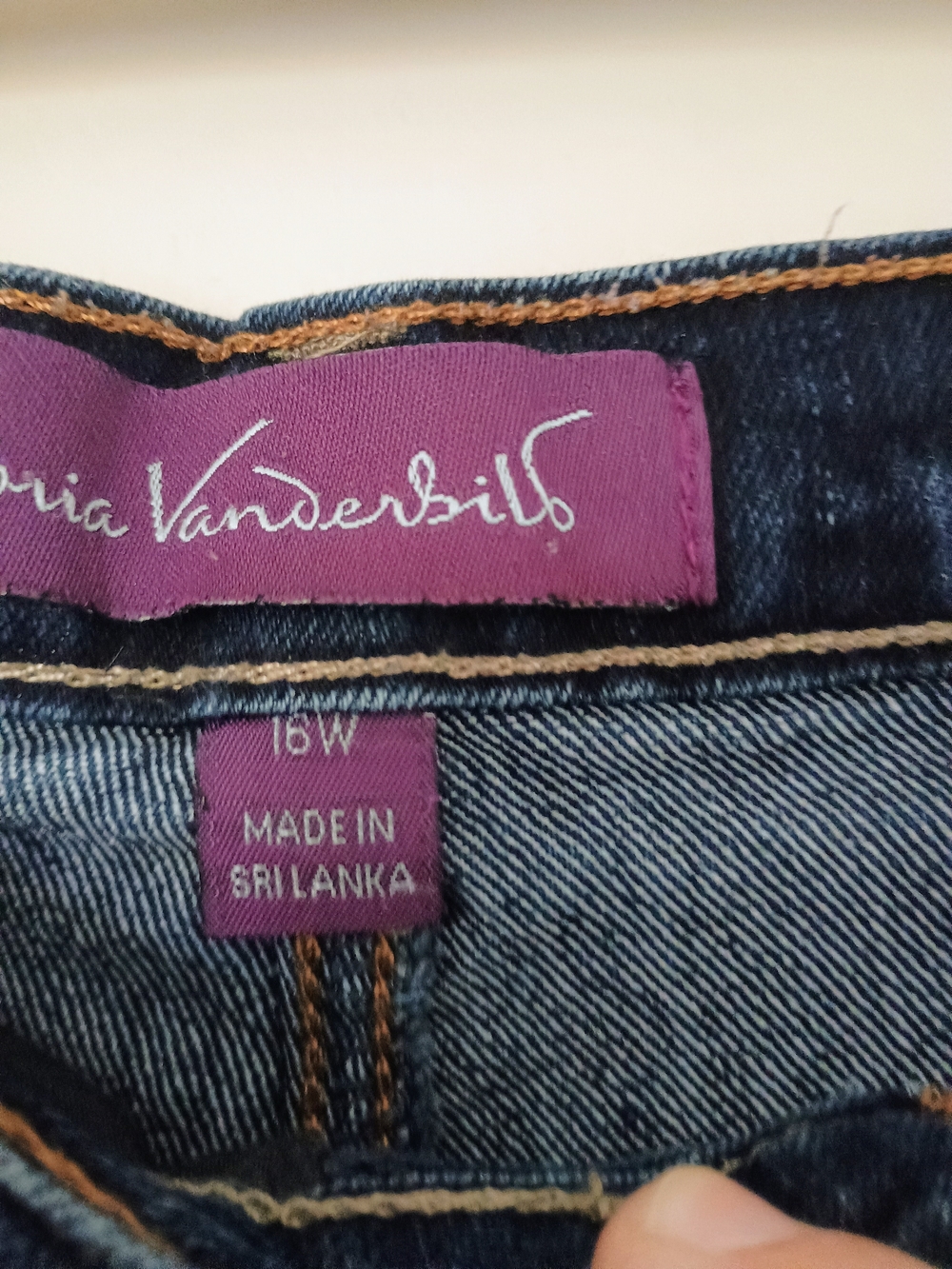 Gloria Vanderbilt Dark Indigo Straight-Leg Women's Jeans - Picture 3 of 6